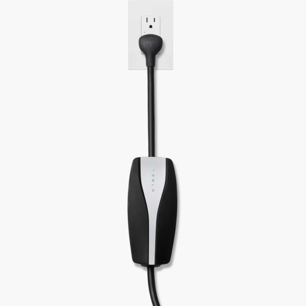 Tesla Corded Mobile Connector
